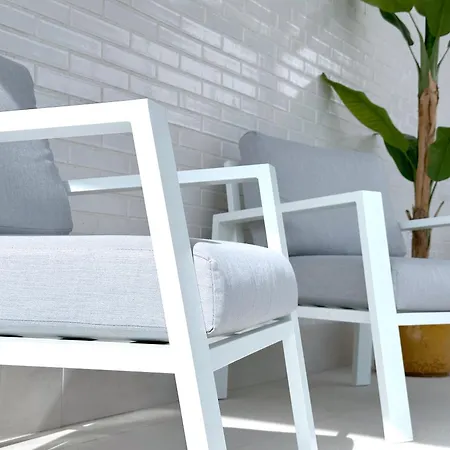 Breezy Bahia By Ginkgo Modern 3br Retreat With Pool * Marbella