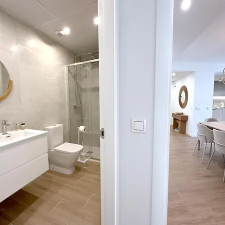 Breezy Bahia By Ginkgo Modern 3br Retreat With Pool Marbella